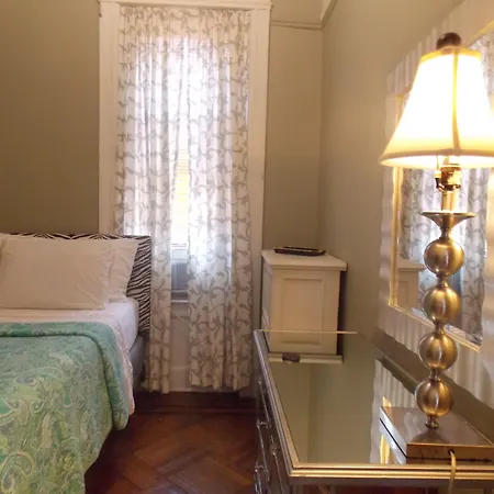 Serenity At Bed & Breakfast New York