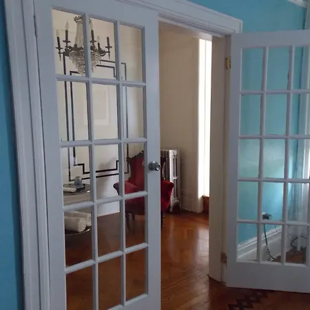 Bed & Breakfast Serenity At New York