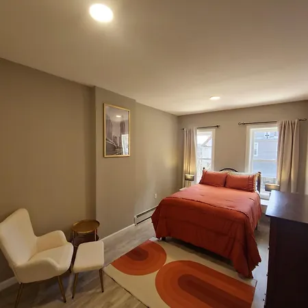 Brooklyn Brownstone Designer Apartment
