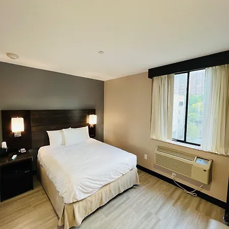 Hotel Rockaway 3*