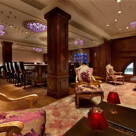 Hotel The Plaza, A Fairmont