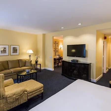 3 West Club Hotel