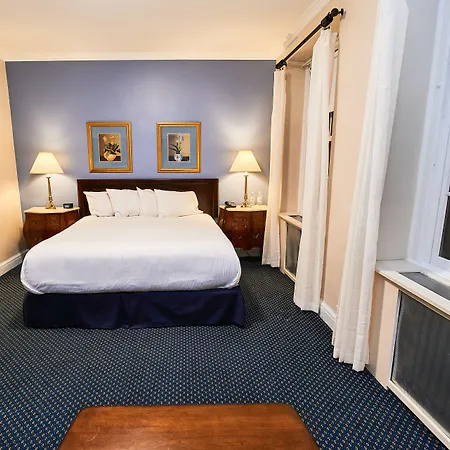 3 West Club 3* New York