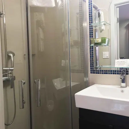 Hotel Heritage 3*