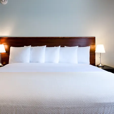 Lic Hotel New York
