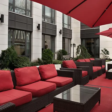Fairfield & By Marriott Manhattan/central Park New York