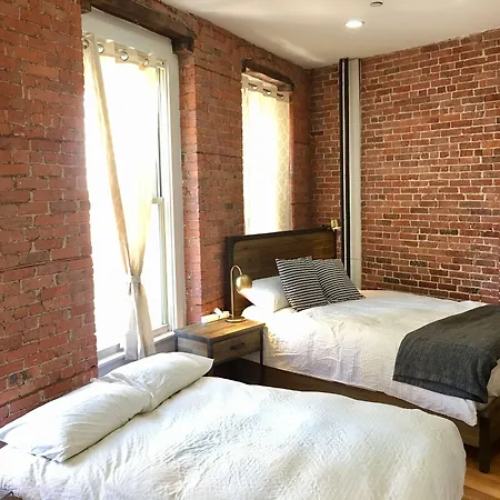 The Nomad Aparthotel 2*