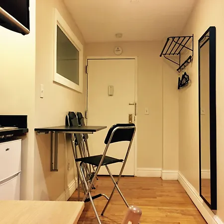 The Nomad Aparthotel 2*