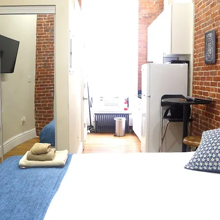 The Nomad Aparthotel