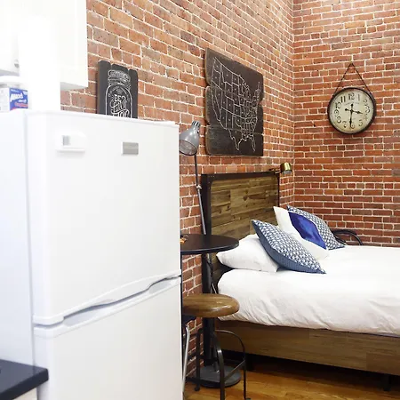 Aparthotel The Nomad 2*
