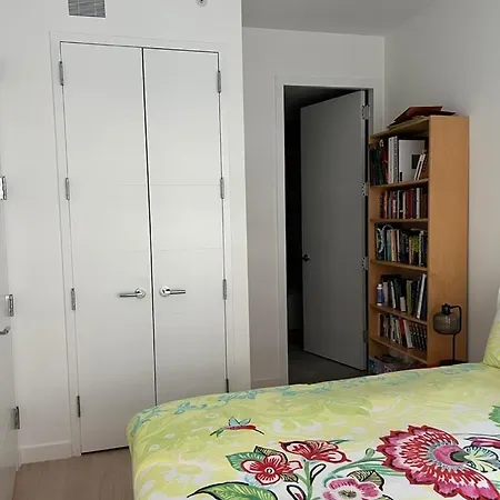 Brooklyn - Dumbo - 2-bedroom, 2-bath