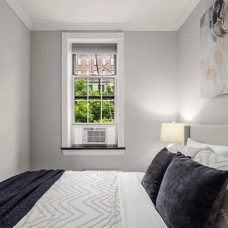 Contemporary Nyc Flat Walk Everywhere Apartment New York