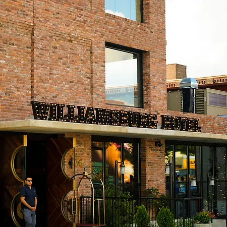 Arlo Williamsburg Hotel