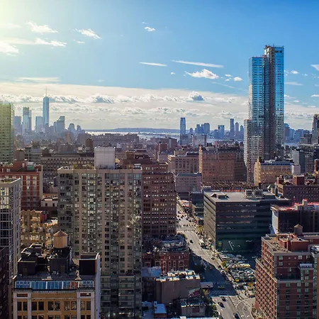 Hotel Doubletree By Hilton New York Times Square West