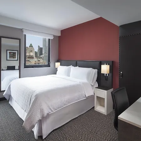 Four Points By Sheraton Manhattan Midtown West