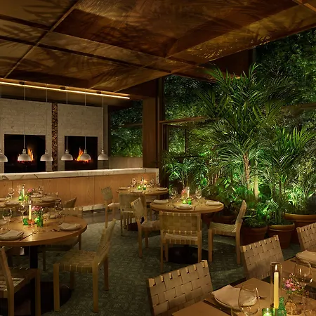 Public, An Ian Schrager 4*