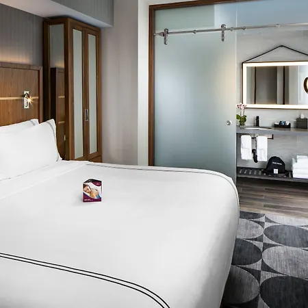 Crowne Plaza Hy36 Midtown Manhattan By Ihg New York