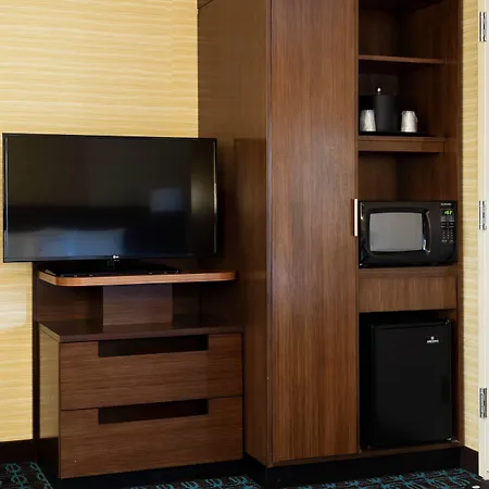 Hotel Fairfield & By Marriott Queens/fresh Meadows New York