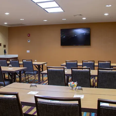 Fairfield & By Marriott Queens/fresh Meadows New York
