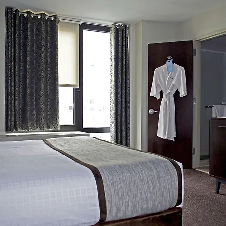 Distrikt City, Tapestry Collection By Hilton 4* New York