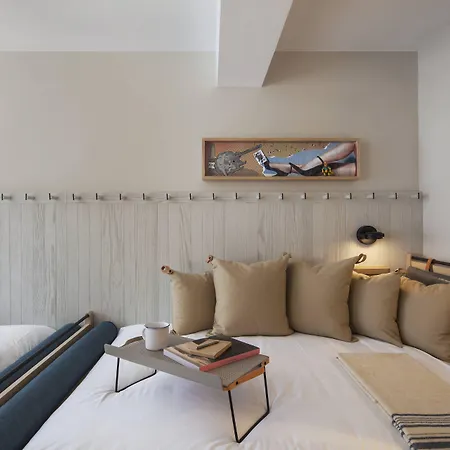 Hotel Moxy Nyc Times Square 3*