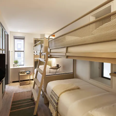 Hotel Moxy Nyc Times Square