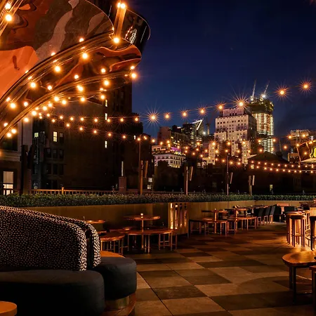 Moxy Nyc Times Square Hotel 3*