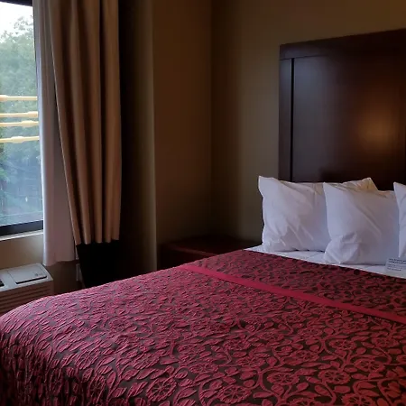 Hotel Days By Wyndham Brooklyn Marine Park