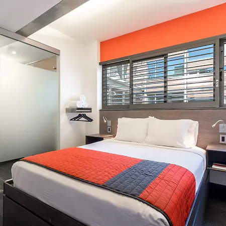 Hotel Pod Brooklyn New York