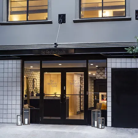 Redford Hotel 3*