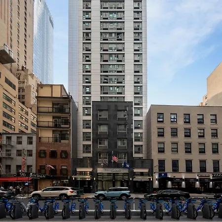 Courtyard By Marriott World Trade Center Area New York