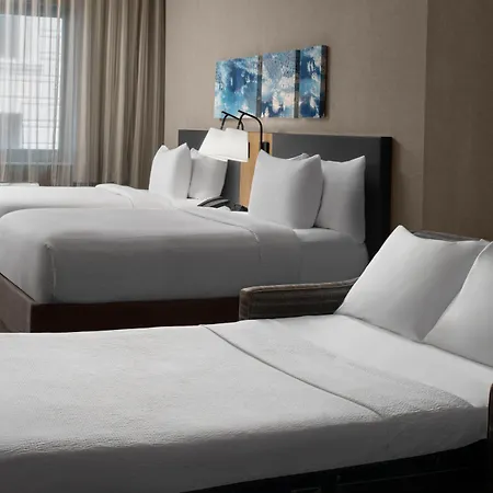 Courtyard By Marriott World Trade Center Area