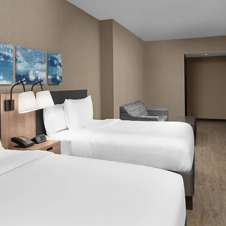 Courtyard By Marriott World Trade Center Area