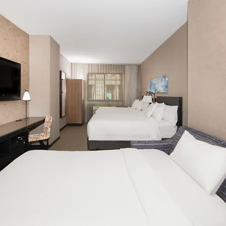 Courtyard By Marriott World Trade Center Area