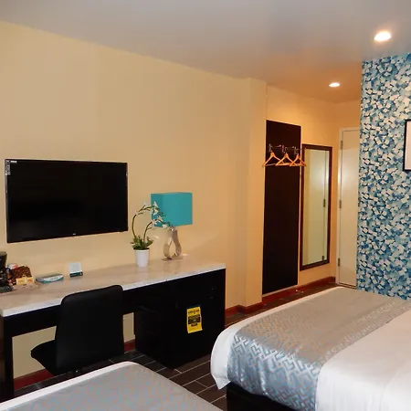 Quality Near Sunset Park 3* New York