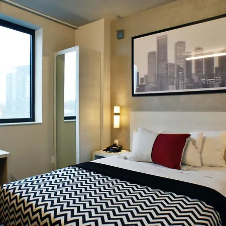 Hotel Insignia Brooklyn, An Ascend Collection