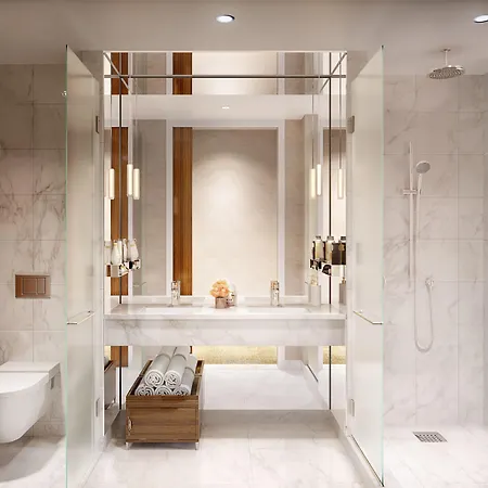 33 Hotel, City, Seaport 5*