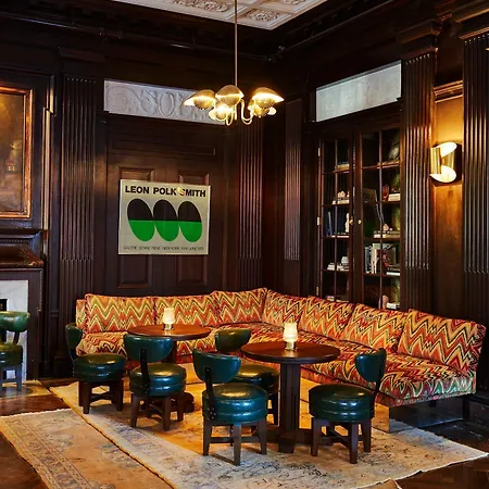 Hotel Freehand 4*