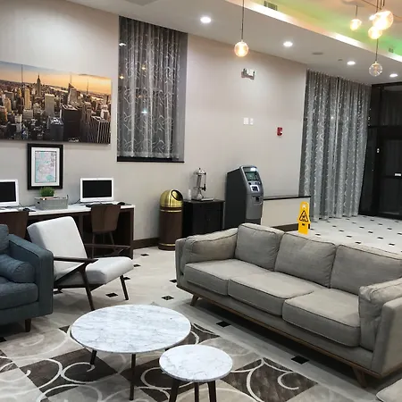 Hotel Nirvana 4*