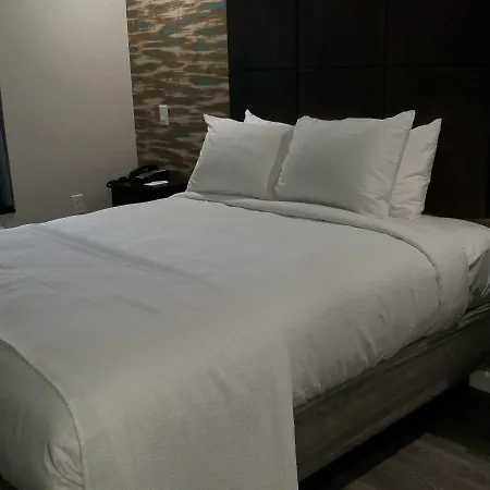 Hotel Nirvana 4*