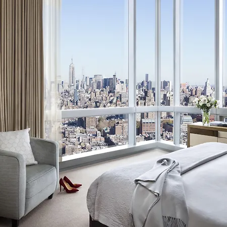 The Dominick 5*