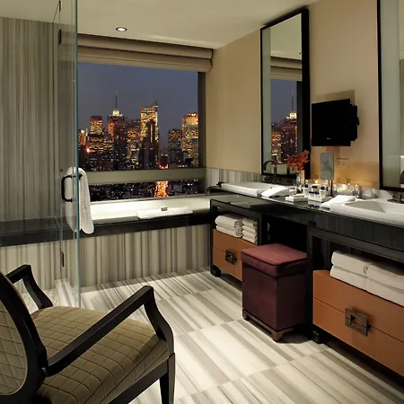 Hotel The Dominick 5*