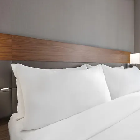 Ac By Marriott Downtown