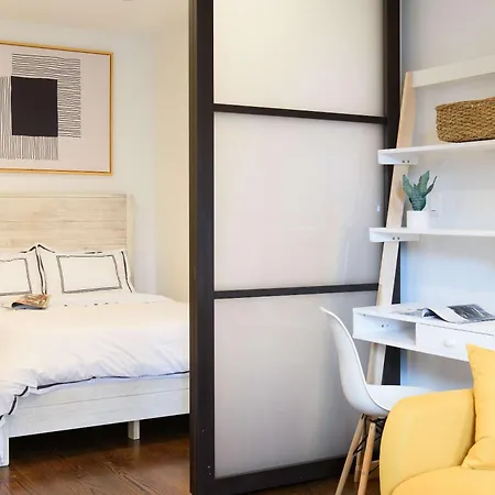 Apartment 69-5a Modern Lower East Side 1br Brand New New York