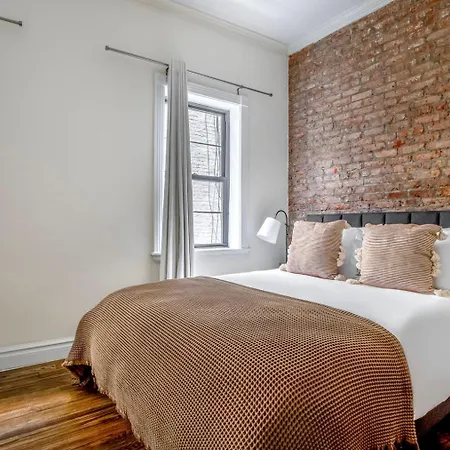West Village 1br W Wd Nr Cafes Nyc-1079 Apartment