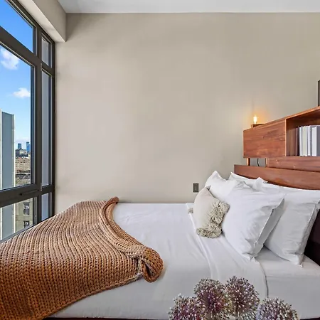 Freeman 1201 By Rove Travel - With Shared Amenities