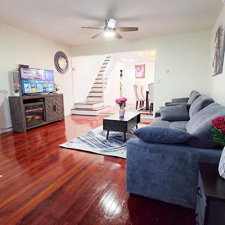 Amazing Private Single Family House * New York