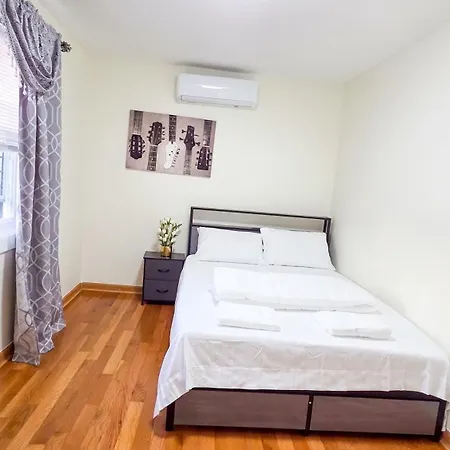 Amazing Private Single Family House Holiday home New York