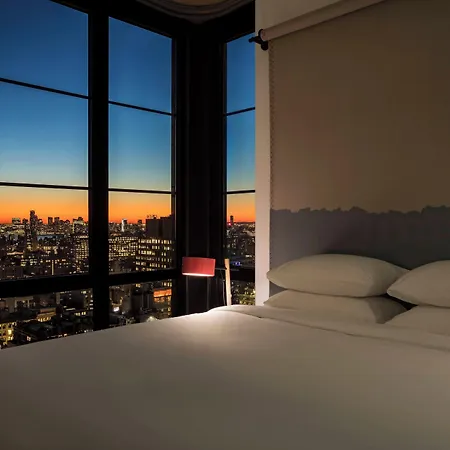Moxy Nyc Chelsea Hotel New York