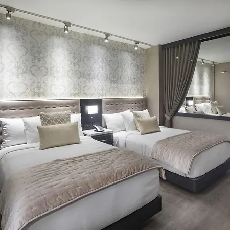 Aliz Times Square Hotel 4*